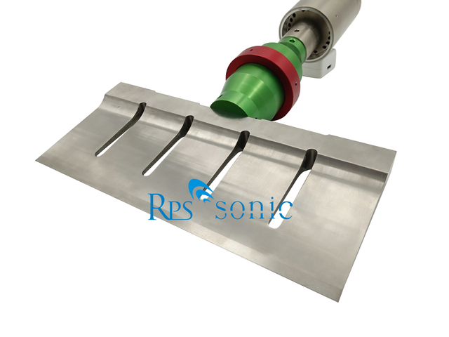 Lama de taiere cu ultrasunete de 305 mm pentru masina de taiere cu ultrasunete a alimentelor 