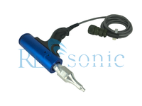 Machine ultrasonique portative de soudage par points de 28 / 35 kilohertz pour la soudure de polyester 