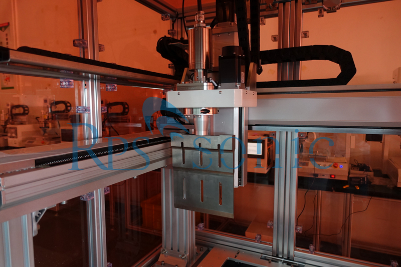 Automatisierte Ultraschall-Kuchenschneidemaschine 