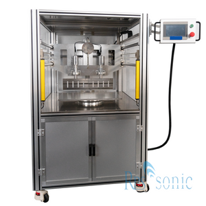Macchina automatica per il taglio di alimenti ad ultrasuoni per il taglio di torte e pane