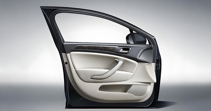 V&yacute;hody ultrazvukov&eacute;ho svařov&aacute;n&iacute; panelů dveř&iacute; automobilů